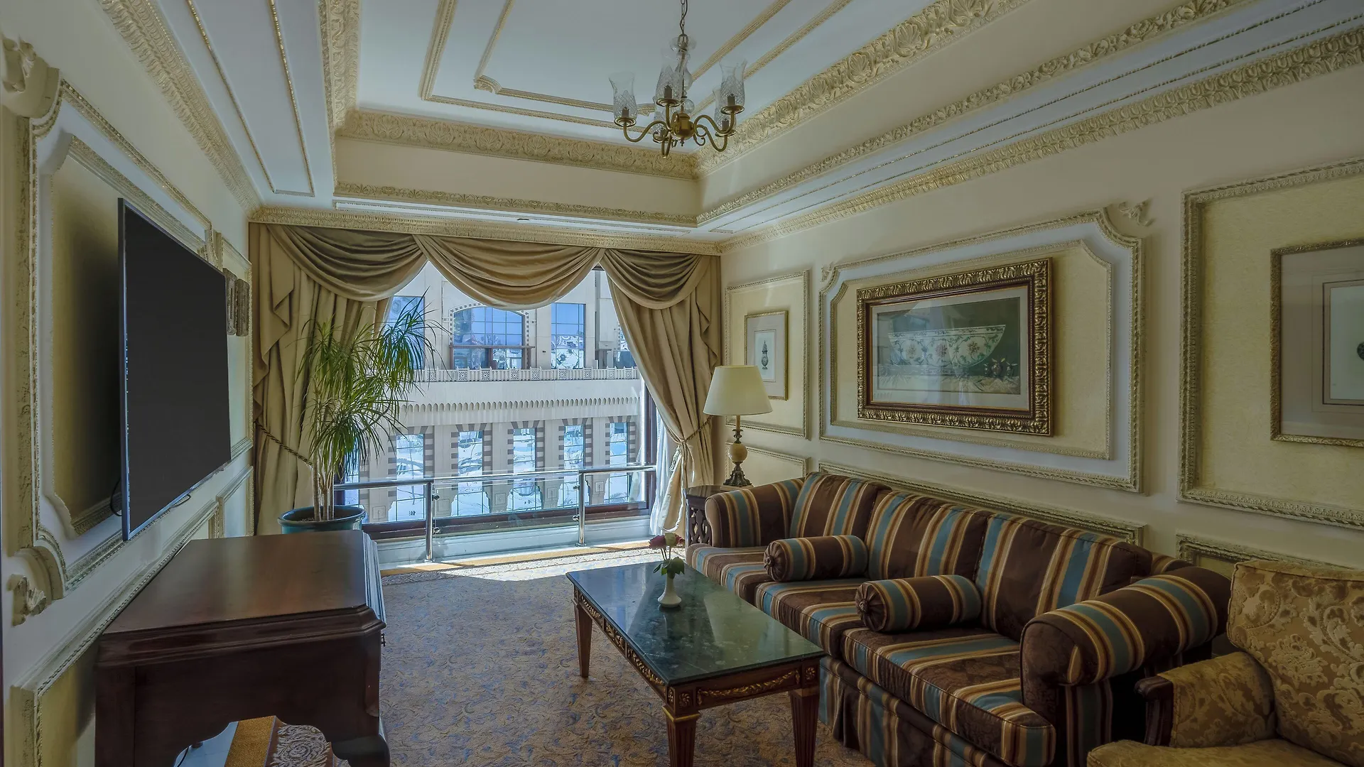 *****  Intercontinental Dar Al Tawhid Makkah By Ihg Hotel Mecca Arab Saudi