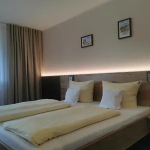 https://hotel-am-regenbogen.com-bavaria.com